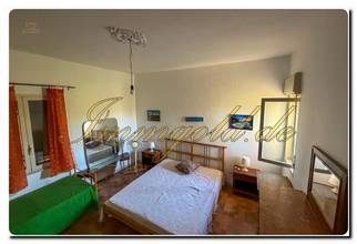 Thumbnail von Immogold Güney-Sicilya Çekici Sicilya kırsal villası, zeytinlik, altı yatak odası ve iki konut birimi ile en iyi konumda geniş zeytinliklere yakın, Tapınaklar Vadisi ve Scala dei Turchi yakınında