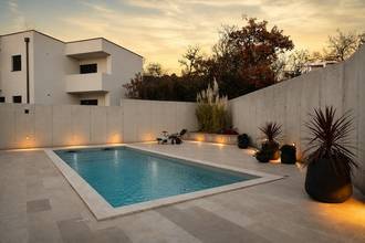 Thumbnail von Moderne Villa mit Pool, Meerblick und Wellnessbereich