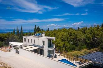Thumbnail von Moderne Villa mit beheiztem Pool, Sauna und Meerblick