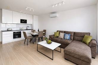 Thumbnail von Moderne Wohnung mit Meerblick und überdachter Terrasse