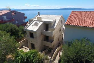 Thumbnail von Unfertiges Apartmenthaus in erster Reihe zum Meer