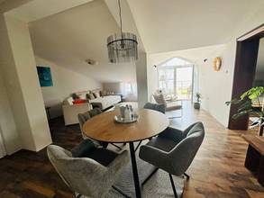 Thumbnail von Moderne Wohnung mit Panoramablick auf das Meer und Balkon
