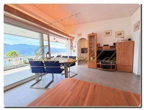 Thumbnail von Modern renoviertes, exklusives, ebenerdiges Einfamilienhaus mit traumhaftem Seeblick in sonniger Ruhelage