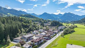 Thumbnail von 3.800 m² Baugrund mit Kaiser-, Hahnenkamm- und Südberge-Blick