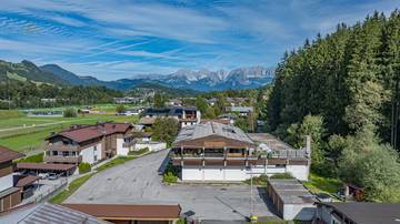 Thumbnail von 3.800 m² Baugrund mit Kaiser-, Hahnenkamm- und Südberge-Blick