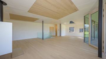 Thumbnail von Architektenvilla mit Pool und unverbaubarer Aussicht