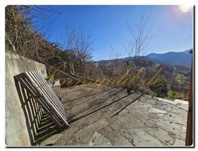 Thumbnail von Exklusiv bei Immogold®: Freistehendes Landhaus mit traumhaftem Panoramablick über der Langhe