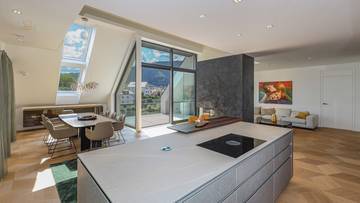 Thumbnail von Letztes verfügbares Luxus-Penthouse mit Bootsgarage am Traunsee