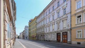 Thumbnail von Stadthaus in Opernnähe mit Baugenehmigung für 9 exklusive Wohnungen
