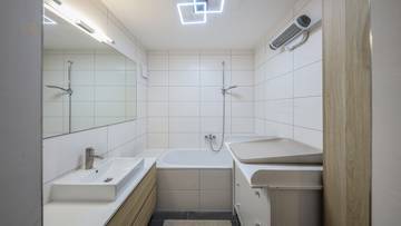 Thumbnail von Exklusive Terrassenwohnung mit Blick über die Stadt Innsbruck
