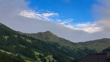 Thumbnail von Dachgeschosswohnung im Zentrum mit Panorama-Ausblick