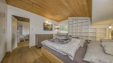 Thumbnail von Dachgeschosswohnung an der Skipiste mit Kaiserblick