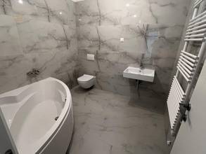 Thumbnail von Luxuriöse Neubauwohnung in erster Reihe am Meer mit Panoramablick und Tiefgarage