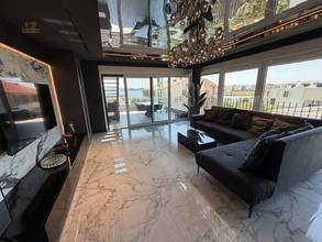 Thumbnail von Luxus-Penthouse mit Jacuzzi und Meerblick, ca. 50 Meter zum Strand