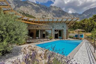 Mediterrane Villa mit Swimmingpool, Sauna und Meerblick an der Makarska Riviera