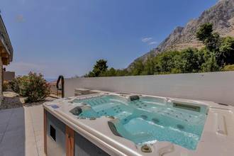 Thumbnail von Mediterrane Villa mit Swimmingpool, Sauna und Meerblick an der Makarska Riviera