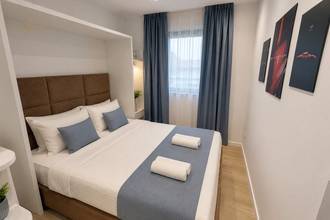 Thumbnail von Luxuriöses Penthouse mit großer Dachterrasse und Panorama-Meerblick