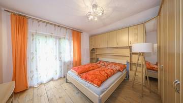 Thumbnail von Geräumiges Einfamilienhaus in idyllischer Lage