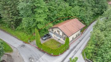 Thumbnail von Geräumiges Einfamilienhaus in idyllischer Lage
