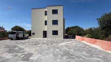 Thumbnail von Neubauwohnung auf zwei Etagen mit Dachterrasse und Meerblick