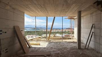 Thumbnail von Neubau-Reihenhaus mit Pool, Meerblick und Garten