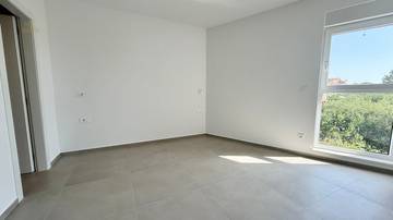 Thumbnail von Neubauwohnung mit Meerblick, Terrasse und Aufzug, 50 Meter zum Strand