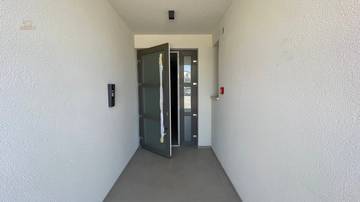 Thumbnail von Neubauwohnung mit Meerblick, Terrasse und Aufzug, 50 Meter zum Strand