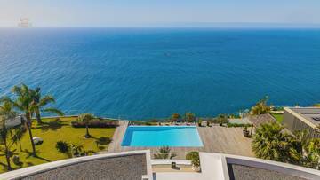 Thumbnail von Villa Felicidade – moderne Architektur mit Atlantikblick