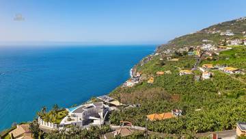 Thumbnail von Villa Felicidade – moderne Architektur mit Atlantikblick