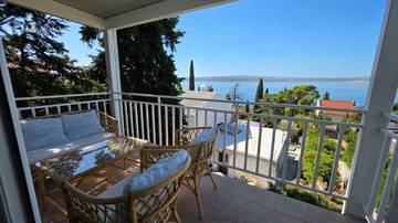 Thumbnail von Möblierte Wohnung mit Meerblick, Balkon und Terrasse