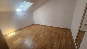 Thumbnail von Wohnung im Dachgeschoss mit schönem Blick auf das Meer