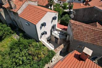 Thumbnail von Renoviertes mediterranes Steinhaus mit Terrasse und Barbecue Bereich