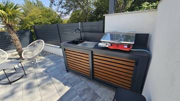 Thumbnail von Moderne Wohnung mit beheiztem Pool, Garten und Meerblick