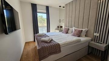 Thumbnail von Moderne Wohnung mit beheiztem Pool, Garten und Meerblick