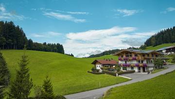 Thumbnail von Alpiner Rückzugsort mit Freizeitwohnsitz und beeindruckendem Kaiserblick