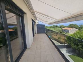 Hochwertige Wohnung mit Meerblick nur 170 Meter vom Meer