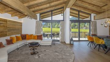 Thumbnail von Exklusives Chalet mit Pool unmittelbar am Golfplatz
