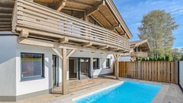 Thumbnail von Exklusives Chalet mit Pool unmittelbar am Golfplatz