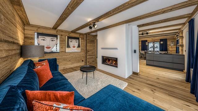 Luxuriöse Dachgeschoss-Maisonette in sonniger Ruhelage