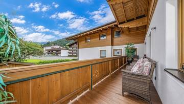 Thumbnail von Luxuriöse Dachgeschoss-Maisonette in sonniger Ruhelage