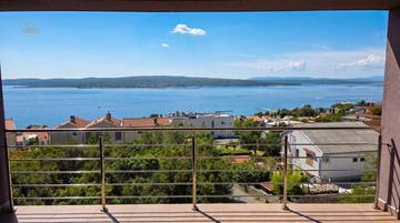 Thumbnail von Maisonettewohnung mit Meerblick, zwei Terrassen und Garage