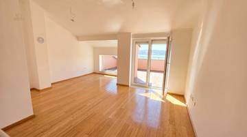 Thumbnail von Maisonettewohnung mit Meerblick, zwei Terrassen und Garage