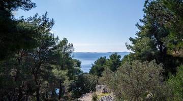 Thumbnail von Charmantes Haus mit Meerblick in ruhiger Bucht, nur 90 Meter zum Meer