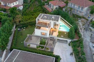 Thumbnail von Neubau-Luxusvilla mit beheiztem Infinity-Pool, Aufzug und Meerblick