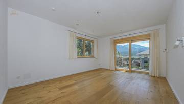 Thumbnail von Großzügiger Neubau mit Panoramablick am Fuße des Wilden Kaisers