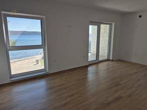 Thumbnail von Penthouse in erster Reihe zum Meer mit fünf Schlafzimmern und Meerblick