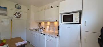 Thumbnail von Wohnung mit Panoramablick auf das Meer, Terrasse und Balkon in ruhiger Sackgasse