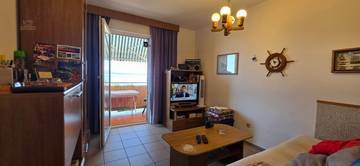 Thumbnail von Wohnung mit Panoramablick auf das Meer, Terrasse und Balkon in ruhiger Sackgasse