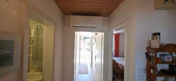 Thumbnail von Wohnung mit Panoramablick auf das Meer, Terrasse und Balkon in ruhiger Sackgasse