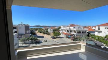 Thumbnail von Neubauwohnung mit Meerblick, überdachter Terrasse und Abstellraum, 650 Meter zum Strand
